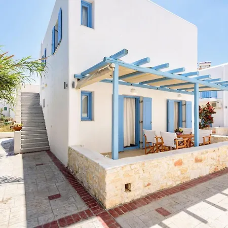 Kostantis Vacation 1 אמבלאס